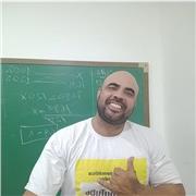 Dou aulas de matemática para adolescentes e adultos